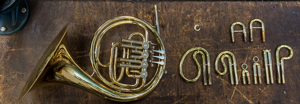 Horn in einer Werkstatt